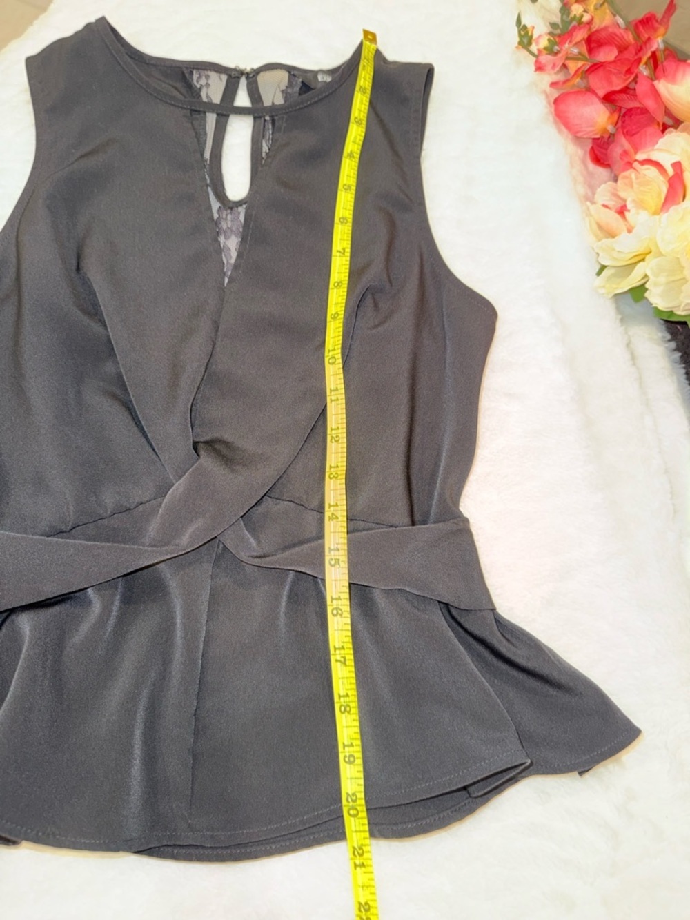2 x 20$ Express Black Sleeveless Peplum Camisole with Lace Keyhole Size XS - Picture 2 of 6